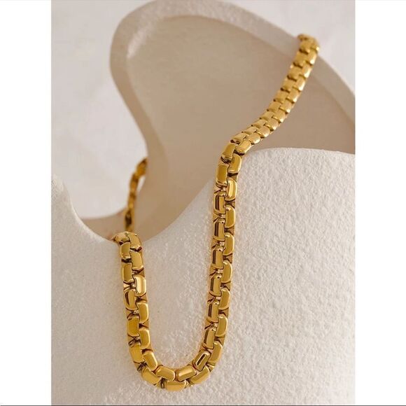 #24 NEW 18K Gold Chunky Chain Necklace - Picture 2 of 6